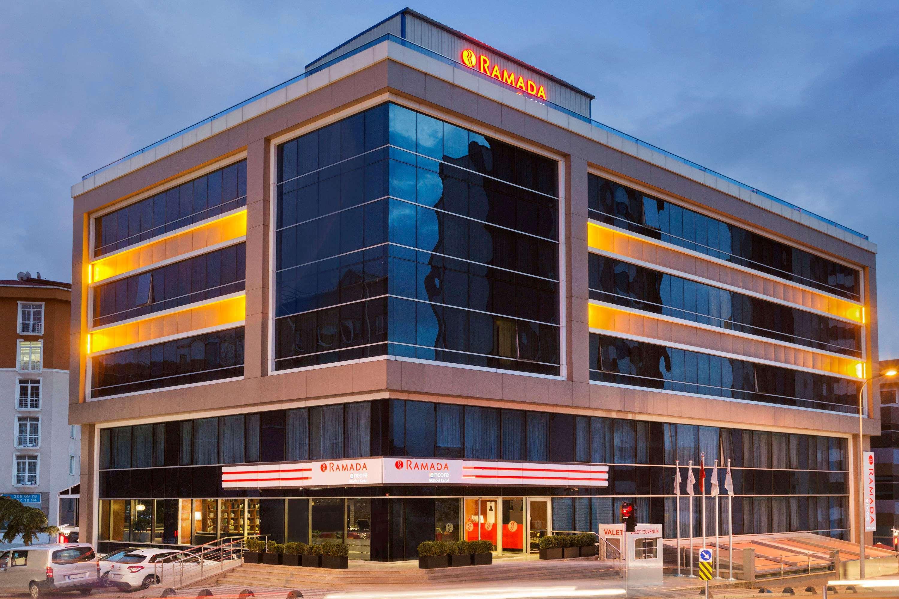 Ramada Encore Istanbul Kartal Екстер'єр фото