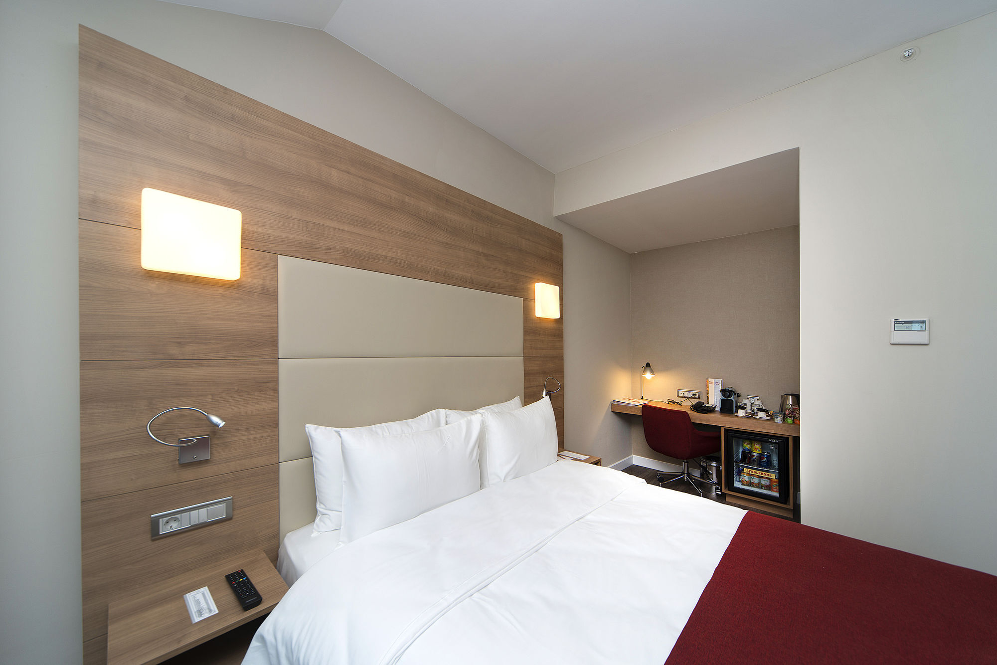 Ramada Encore Istanbul Kartal Екстер'єр фото